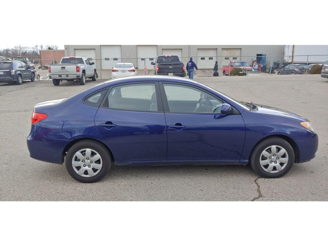2009 Hyundai Elantra L-3