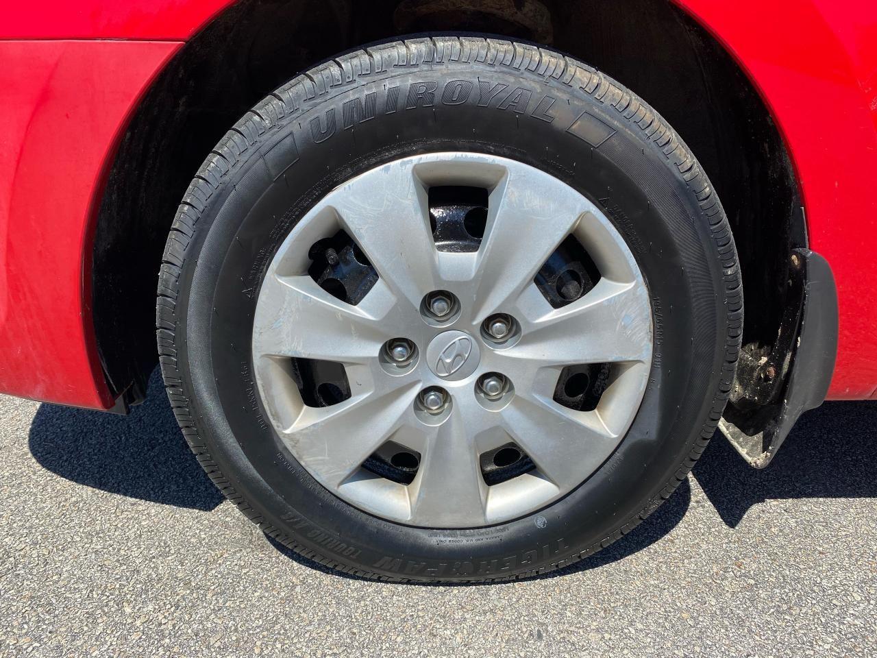 2009 Hyundai Elantra Touring-4