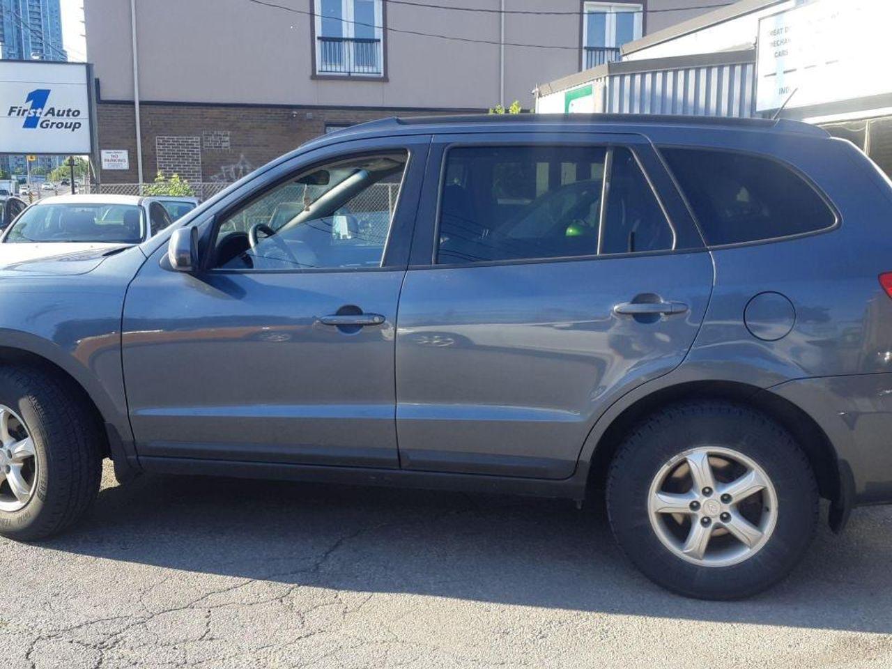 2009 Hyundai Santa Fe -1