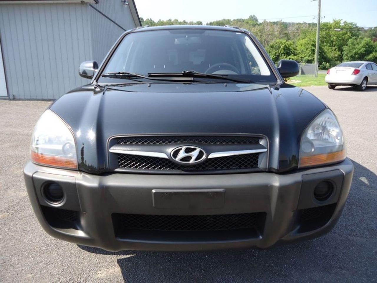 2009 Hyundai Tucson GL-4