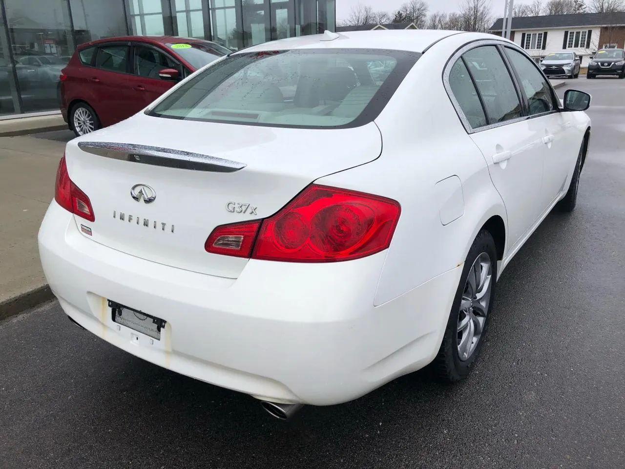 2009 Infiniti G -4