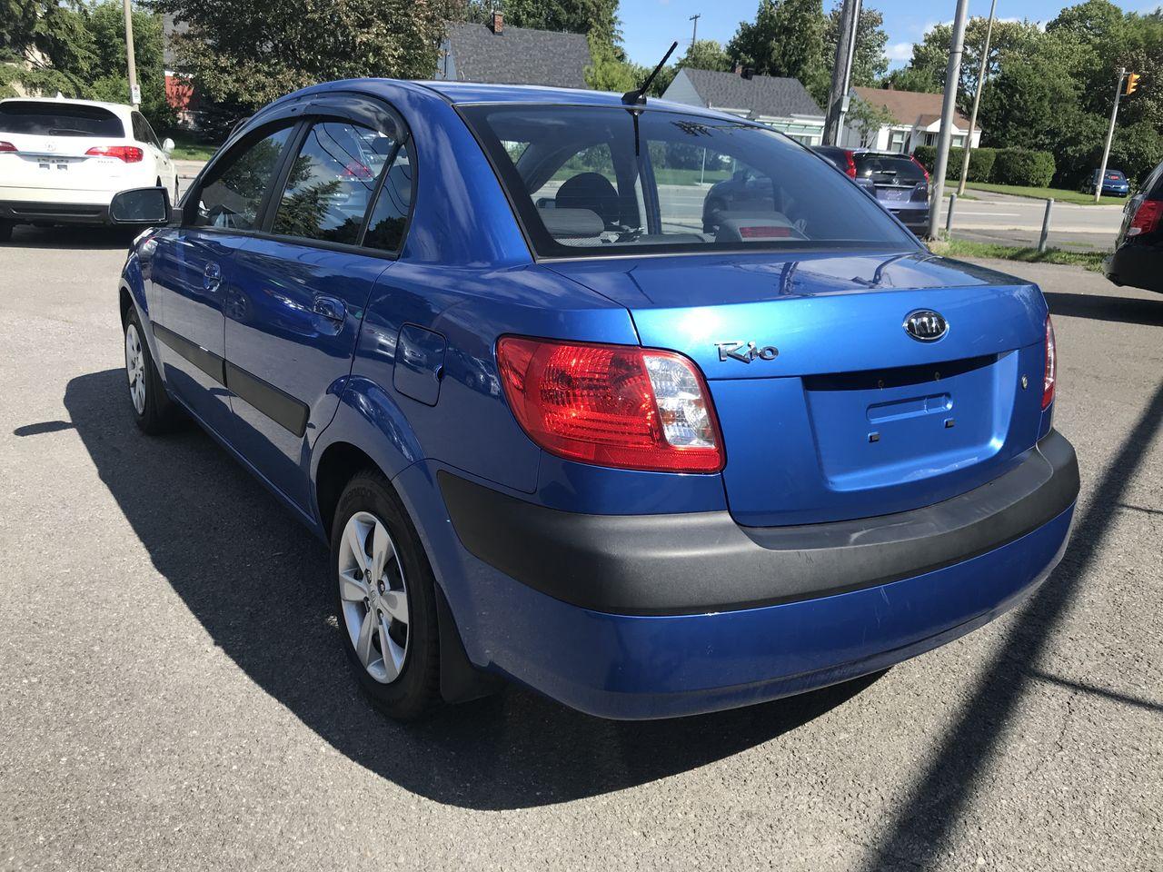 2009 Kia Rio LX-4