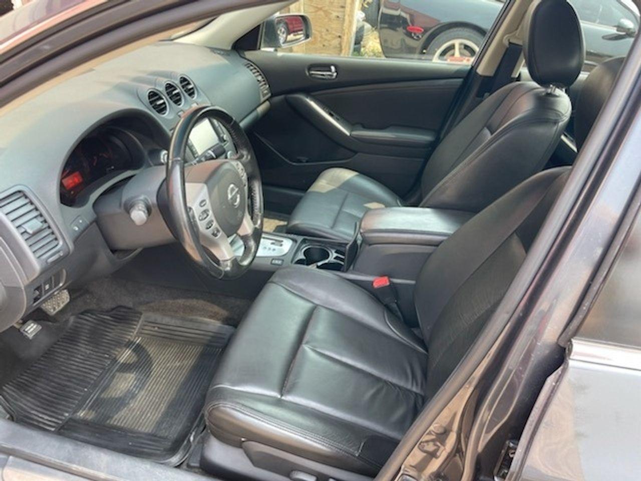 2009 Nissan Altima 3.5 SE-4