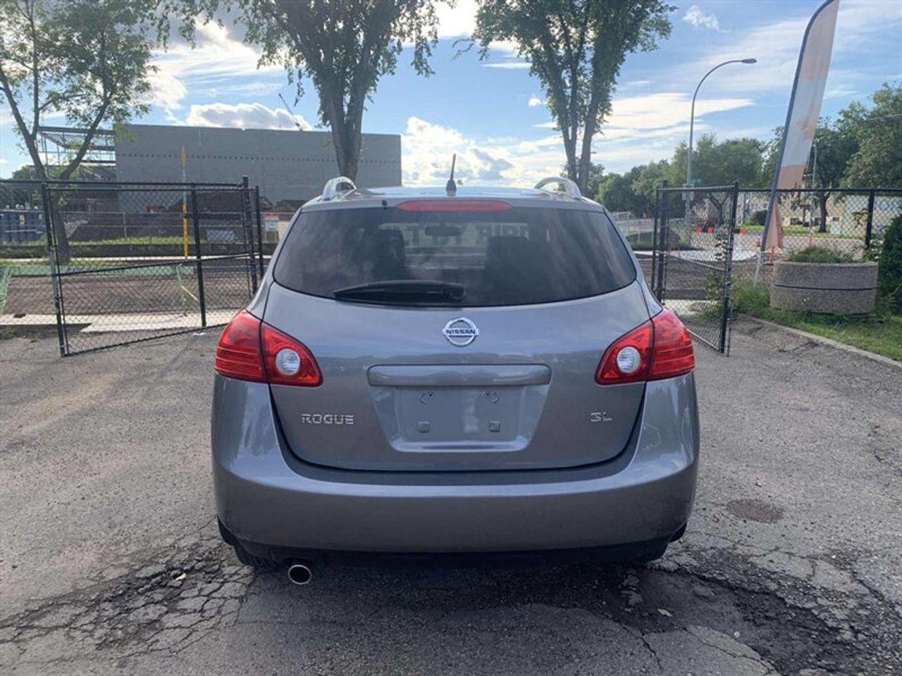 2009 Nissan Rogue S-4