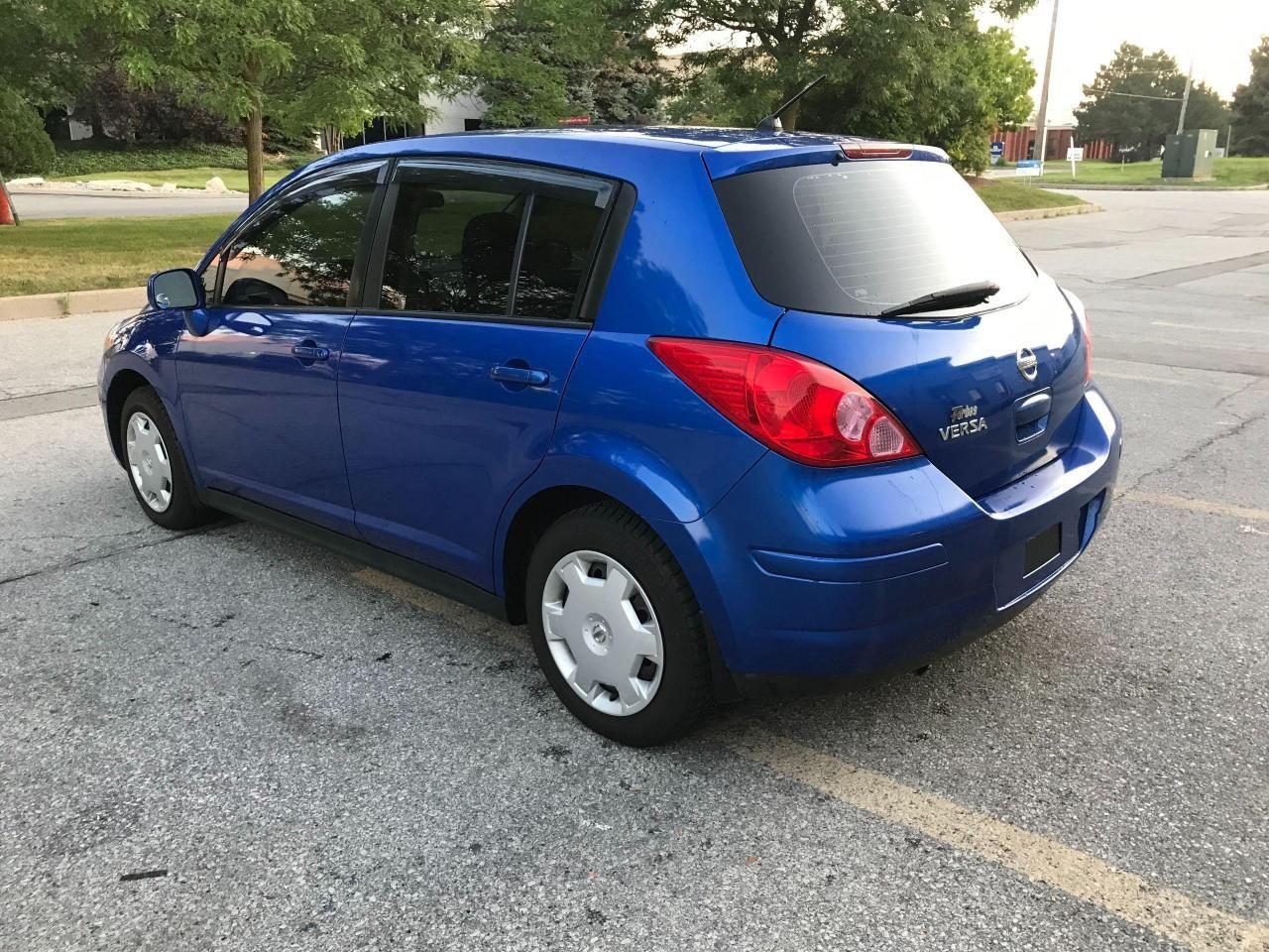 2009 Nissan Versa 1.8 S-4