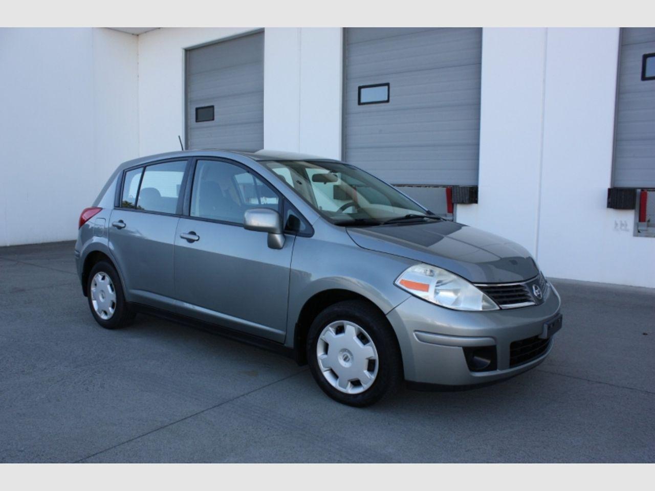 2009 Nissan Versa 1.8 S-2