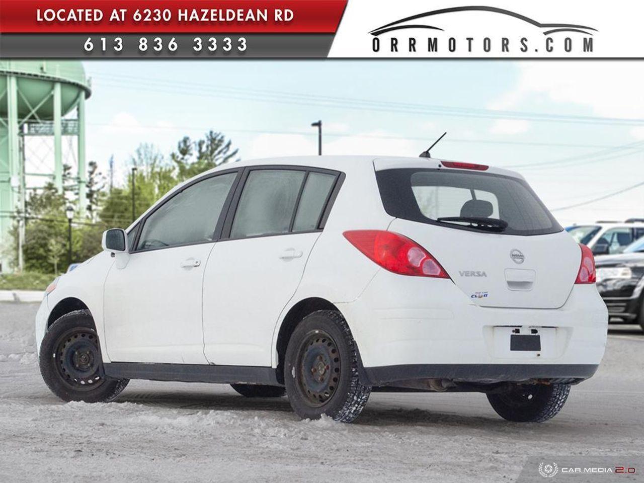 2009 Nissan Versa 1.8 S-3