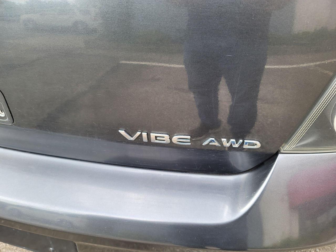 2009 Pontiac Vibe AWD-4