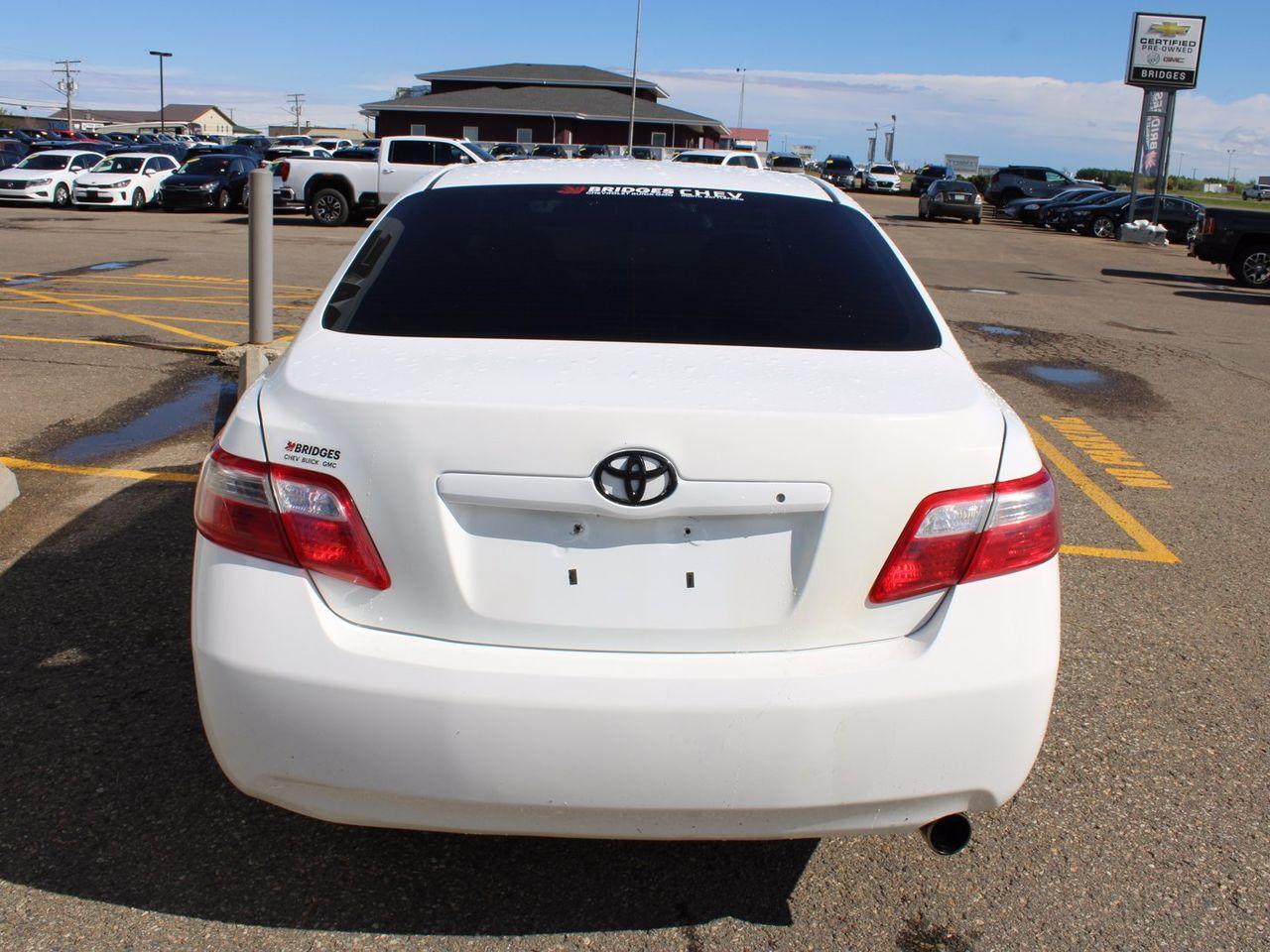 2009 Toyota Camry SE-3