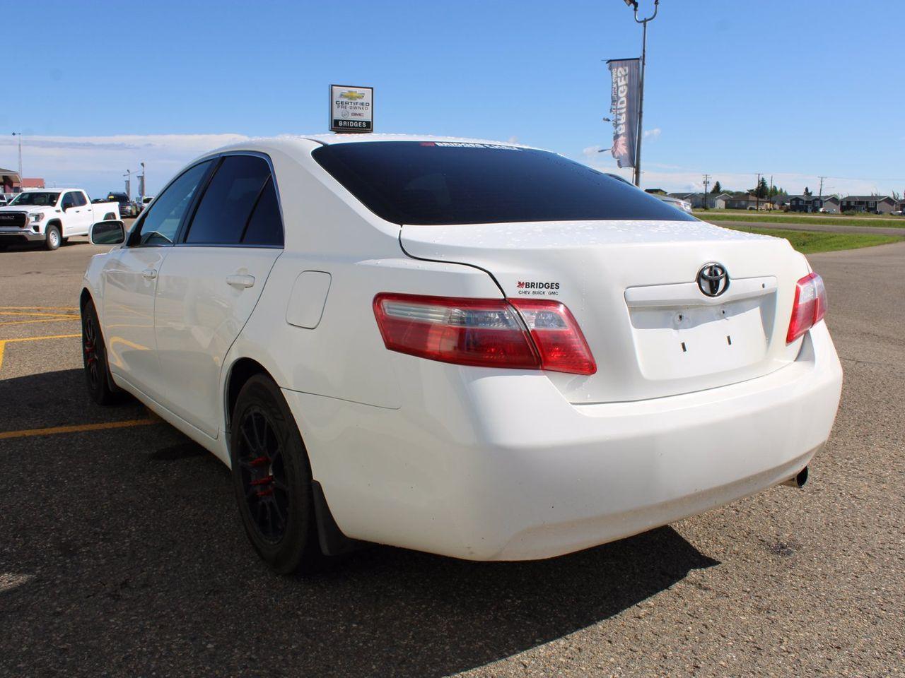 2009 Toyota Camry SE-4
