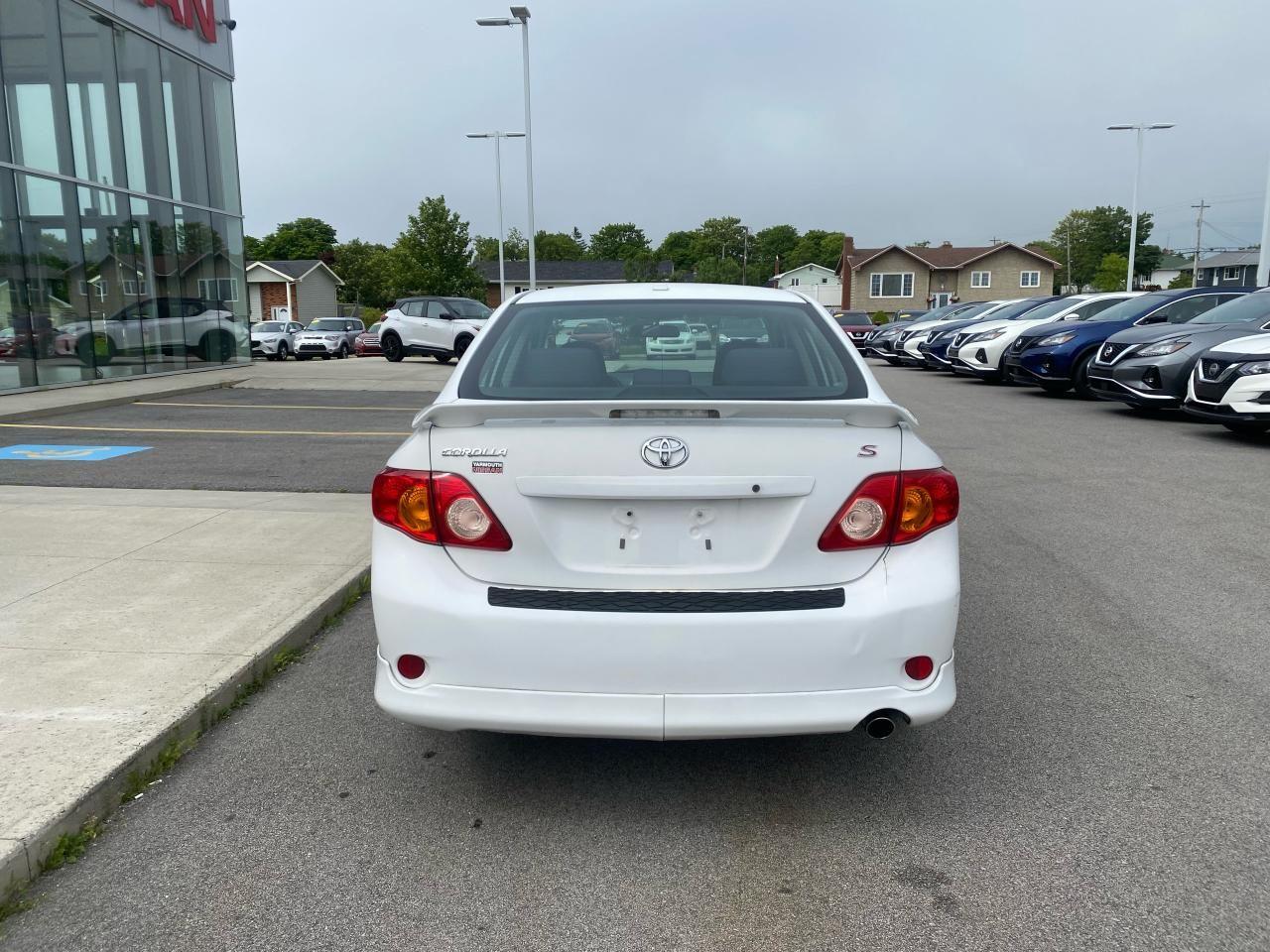 2009 Toyota Corolla Sport-4