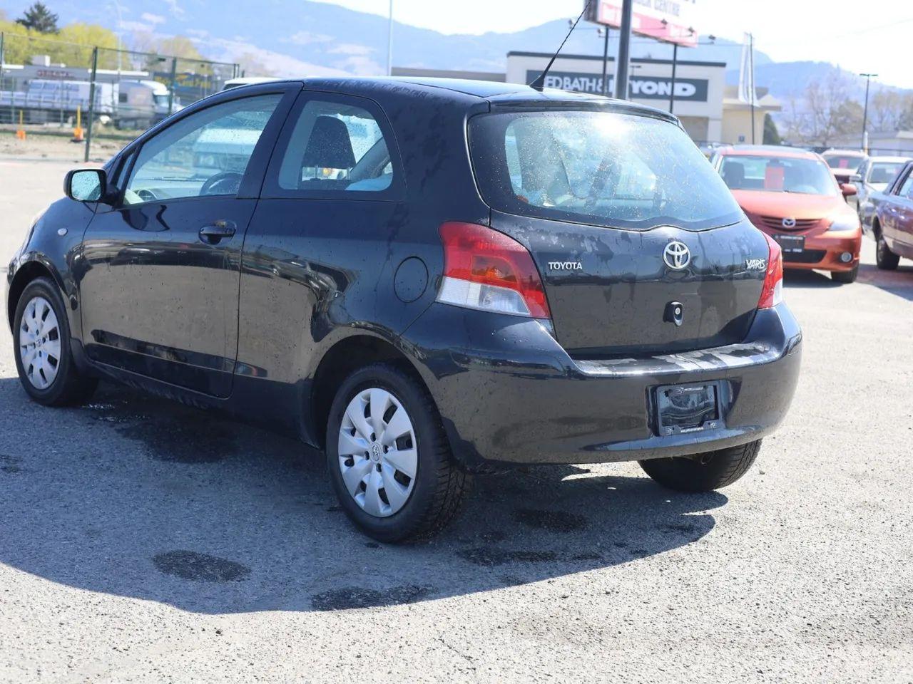 2009 Toyota Yaris S-4