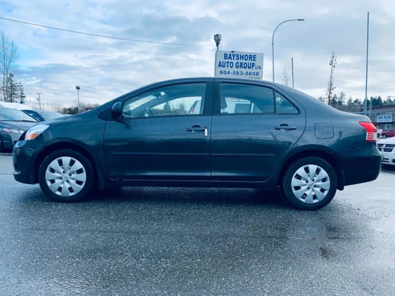 2009 Toyota Yaris S-4