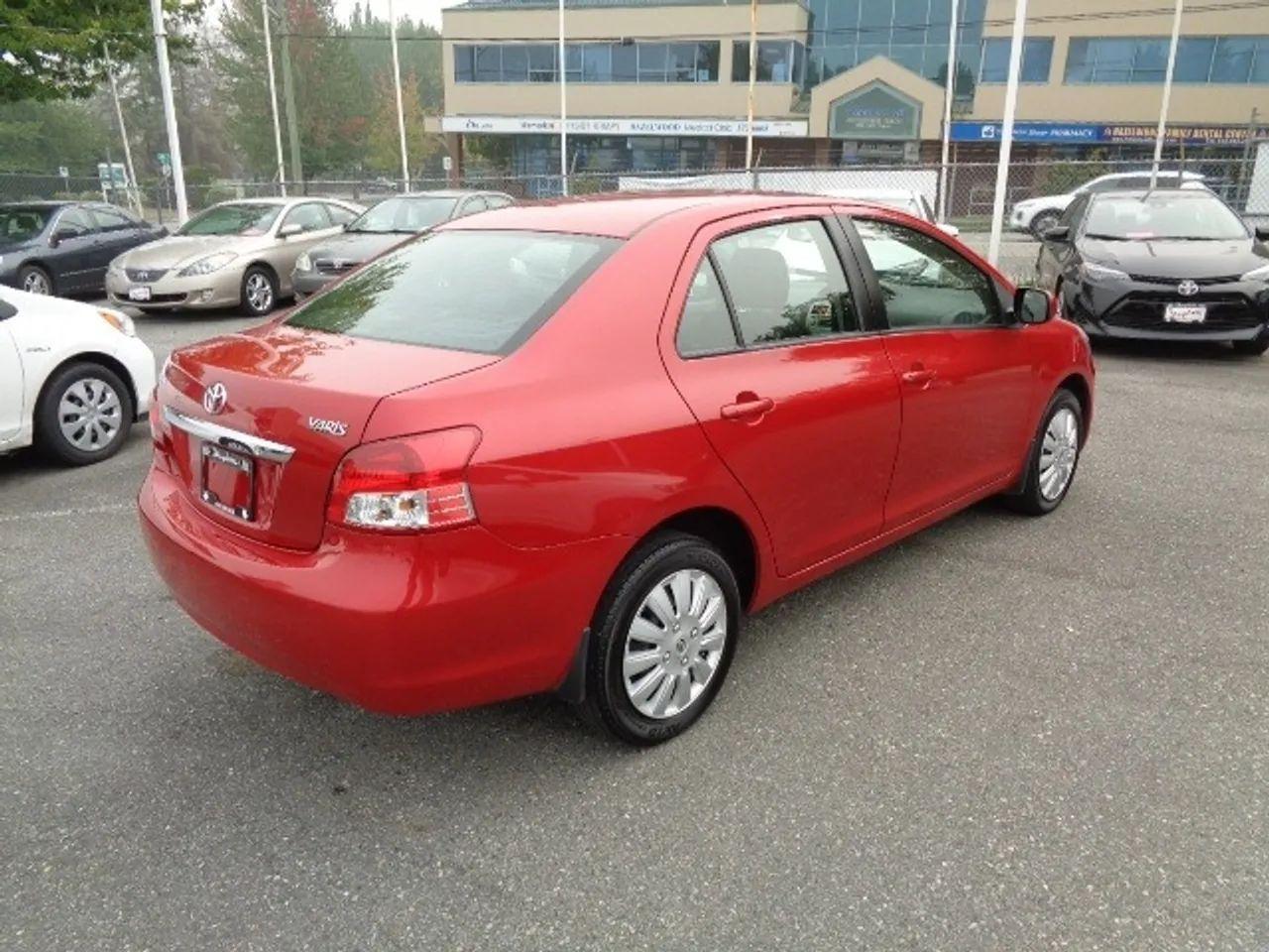 2009 Toyota Yaris S-4