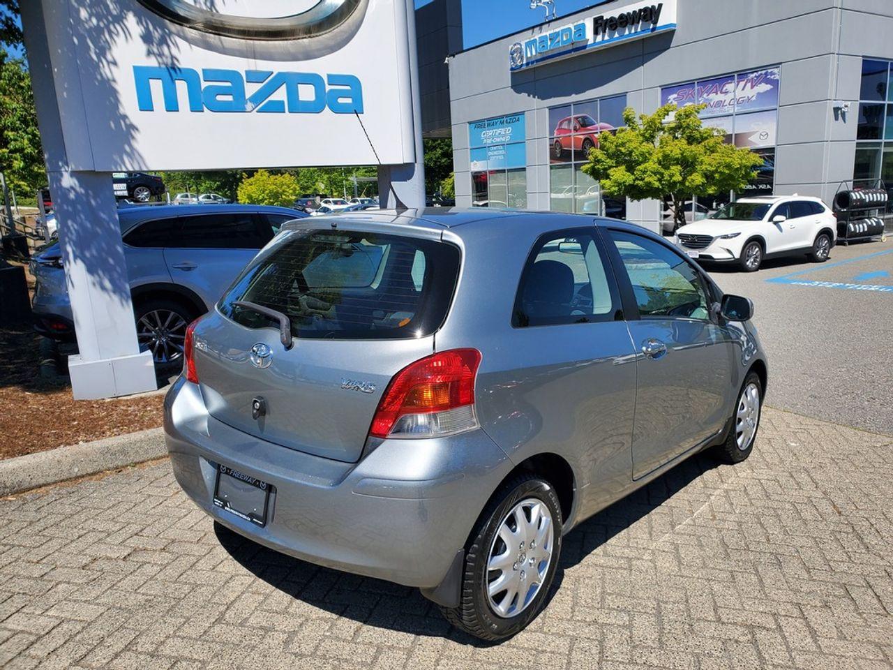 2009 Toyota Yaris S-2