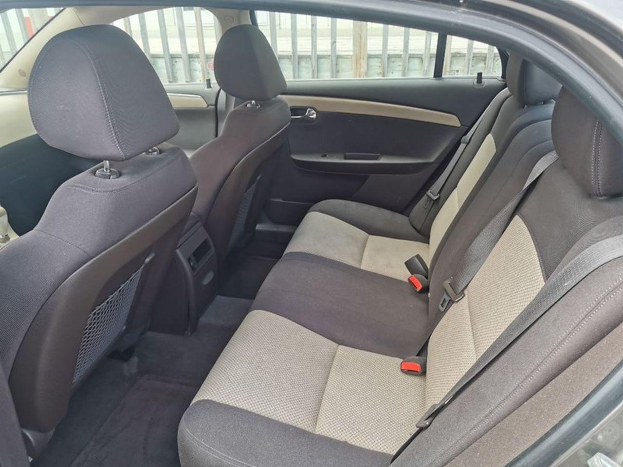2010 Chevrolet Malibu LS-4