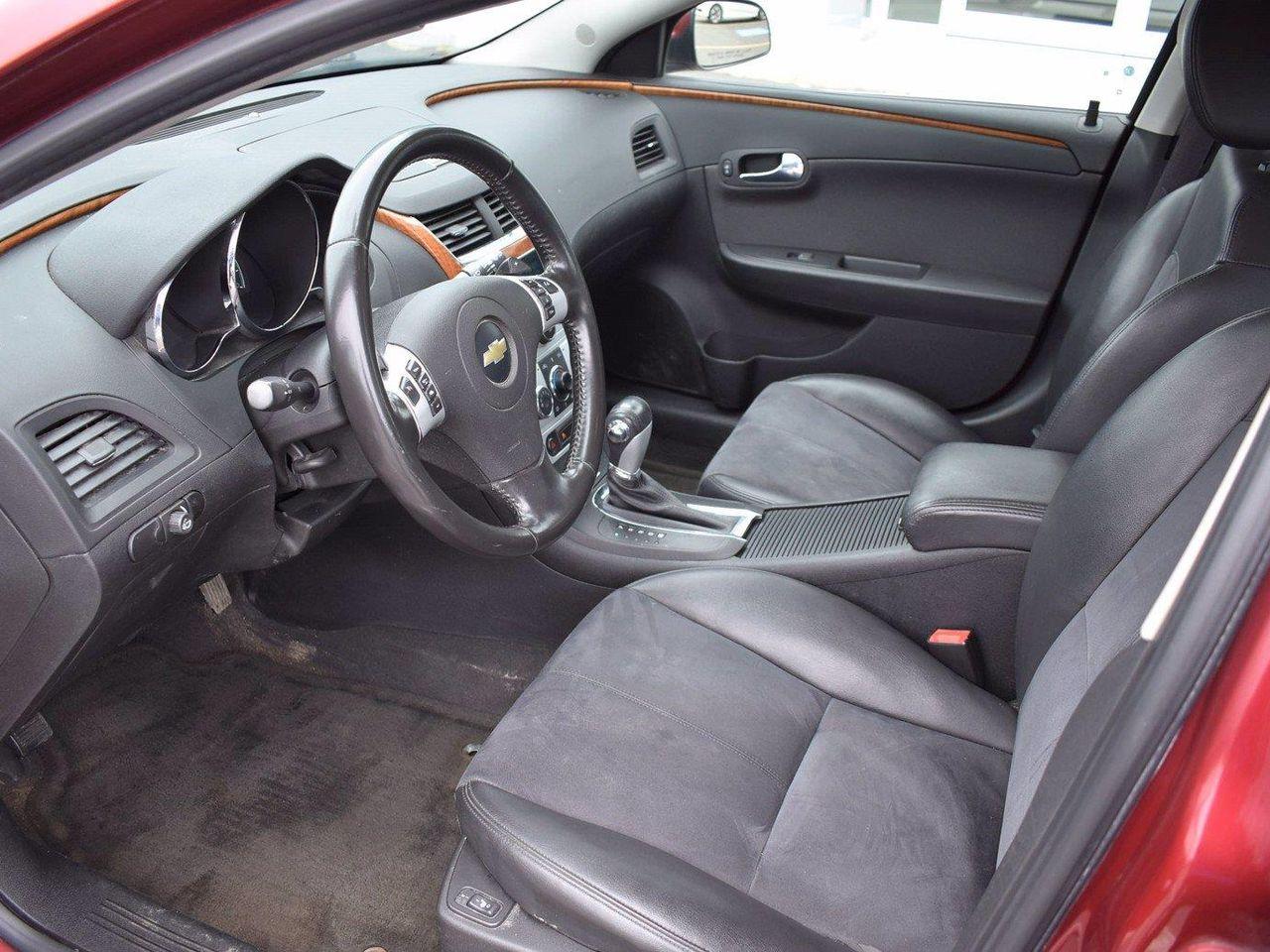 2010 Chevrolet Malibu LT2-2