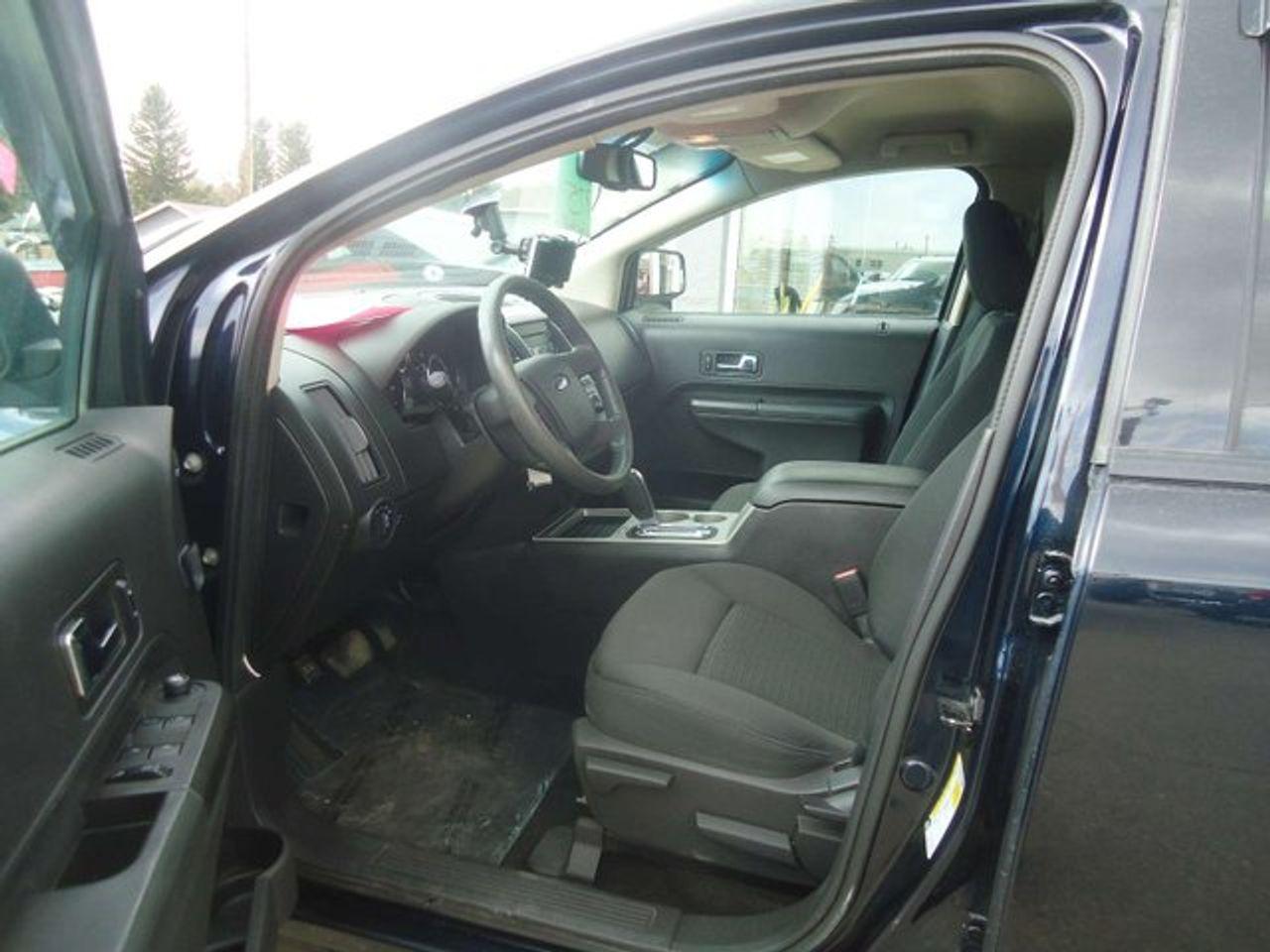 2010 Ford Edge SE-3