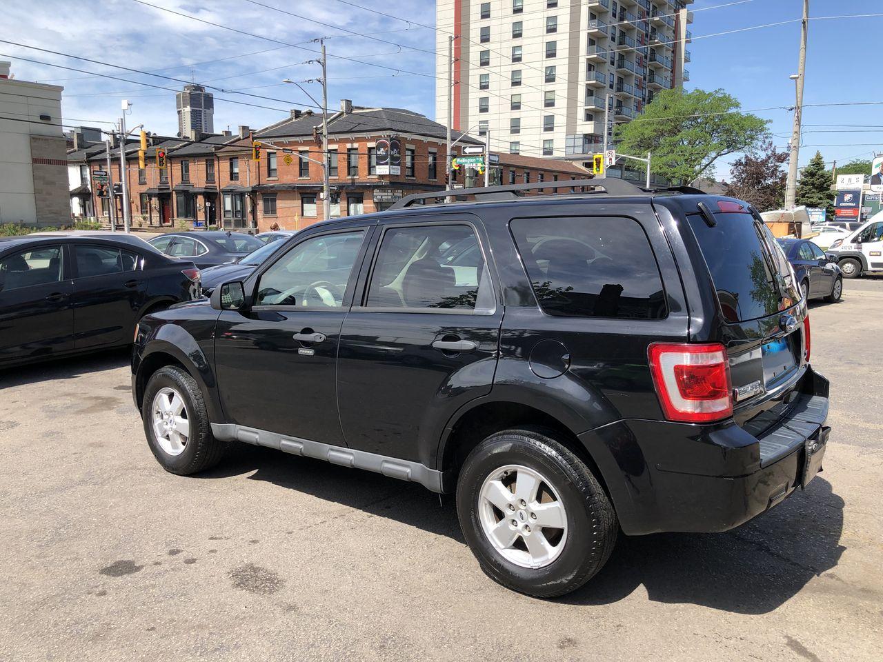 2010 Ford Escape XLT-4