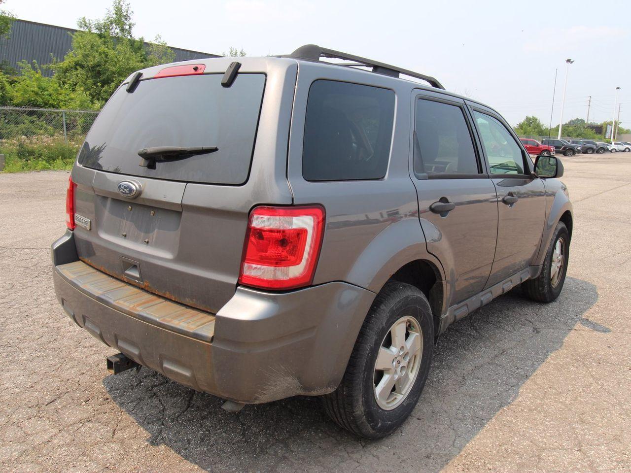 2010 Ford Escape XLT-4