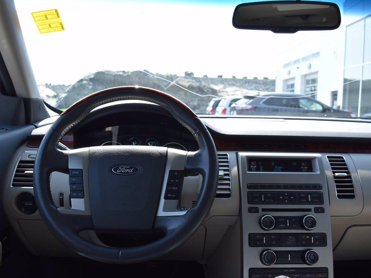 2010 Ford Flex Limited-4
