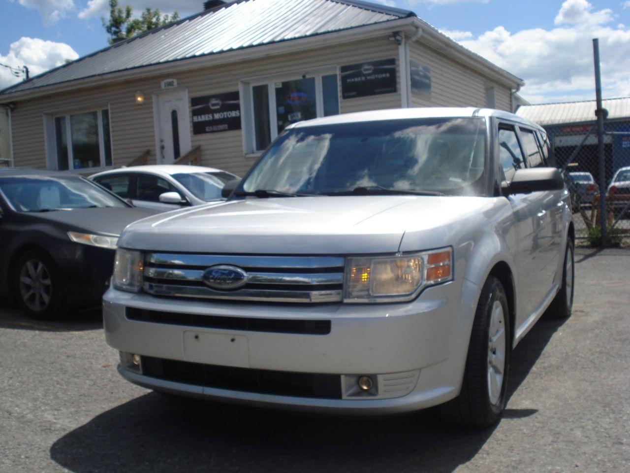 2010 Ford Flex SE-0