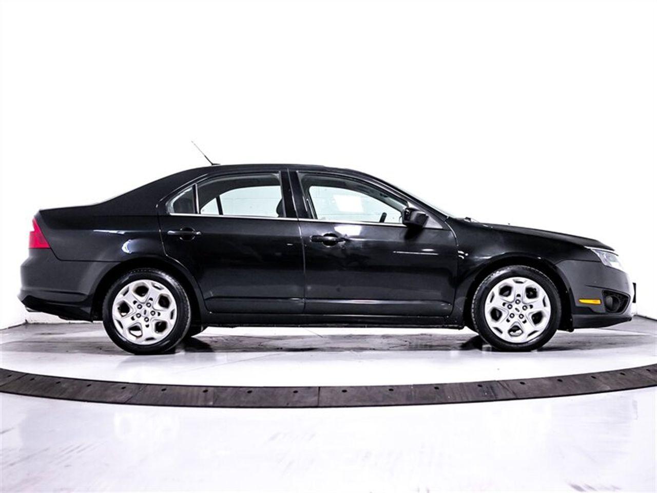 2010 Ford Fusion SE-3