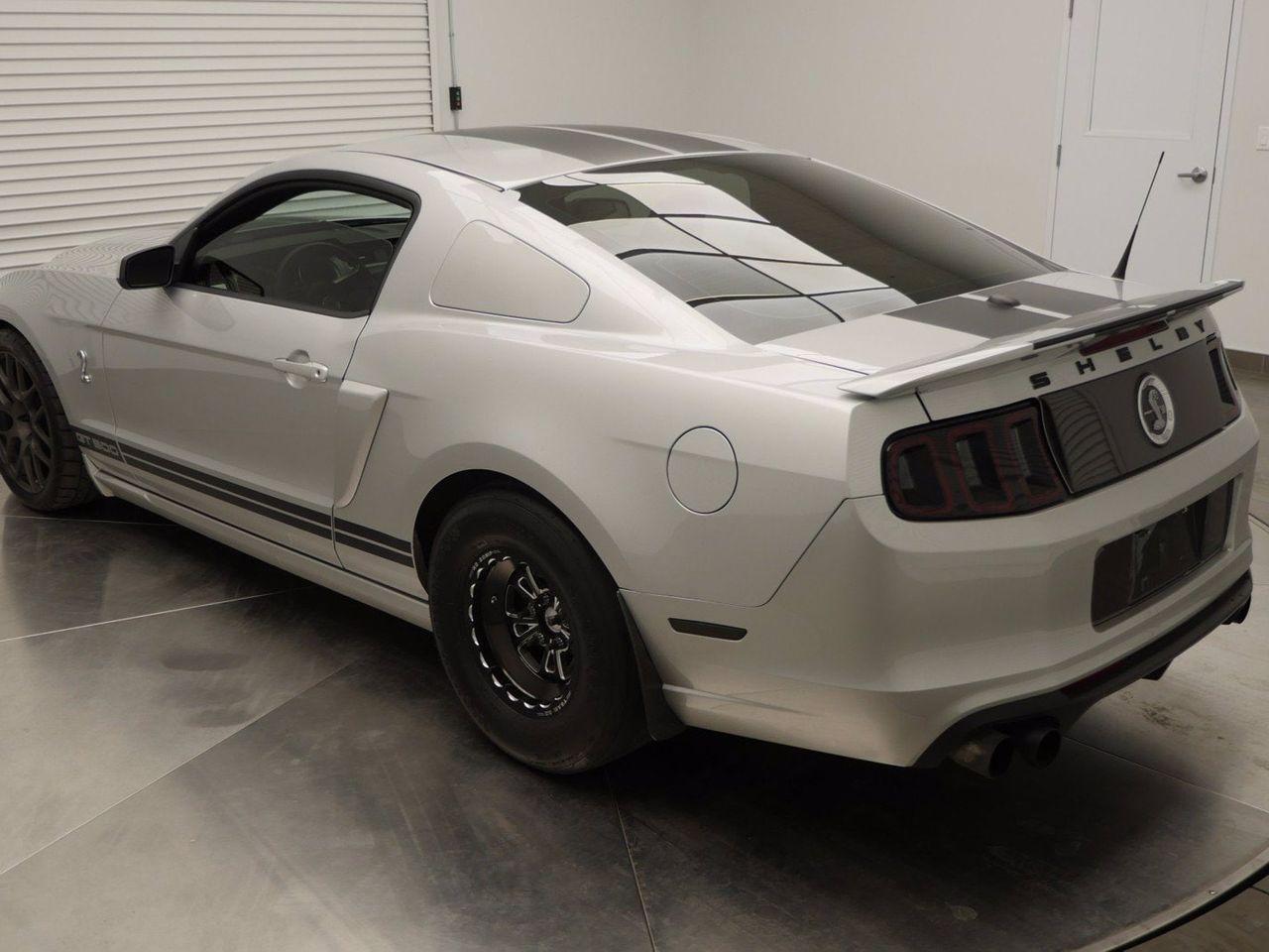 2010 Ford Shelby GT500 -4