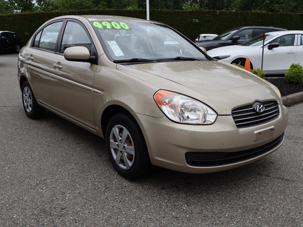 2010 Hyundai Accent GLS-3