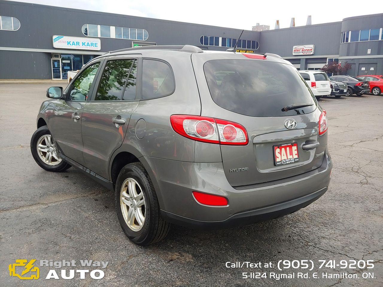 2010 Hyundai Santa Fe GL-3