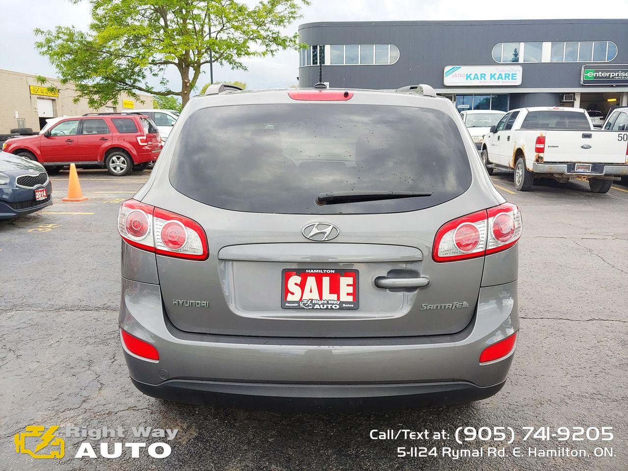 2010 Hyundai Santa Fe GL-4
