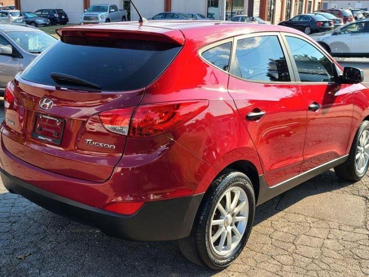 2010 Hyundai Tucson GL-3