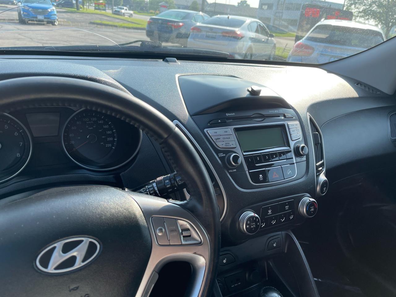 2010 Hyundai Tucson GLS-4