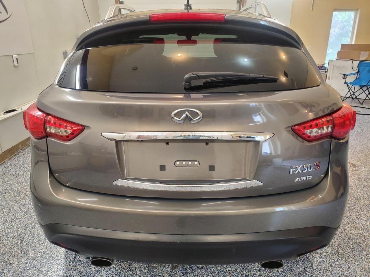 2010 Infiniti FX -2