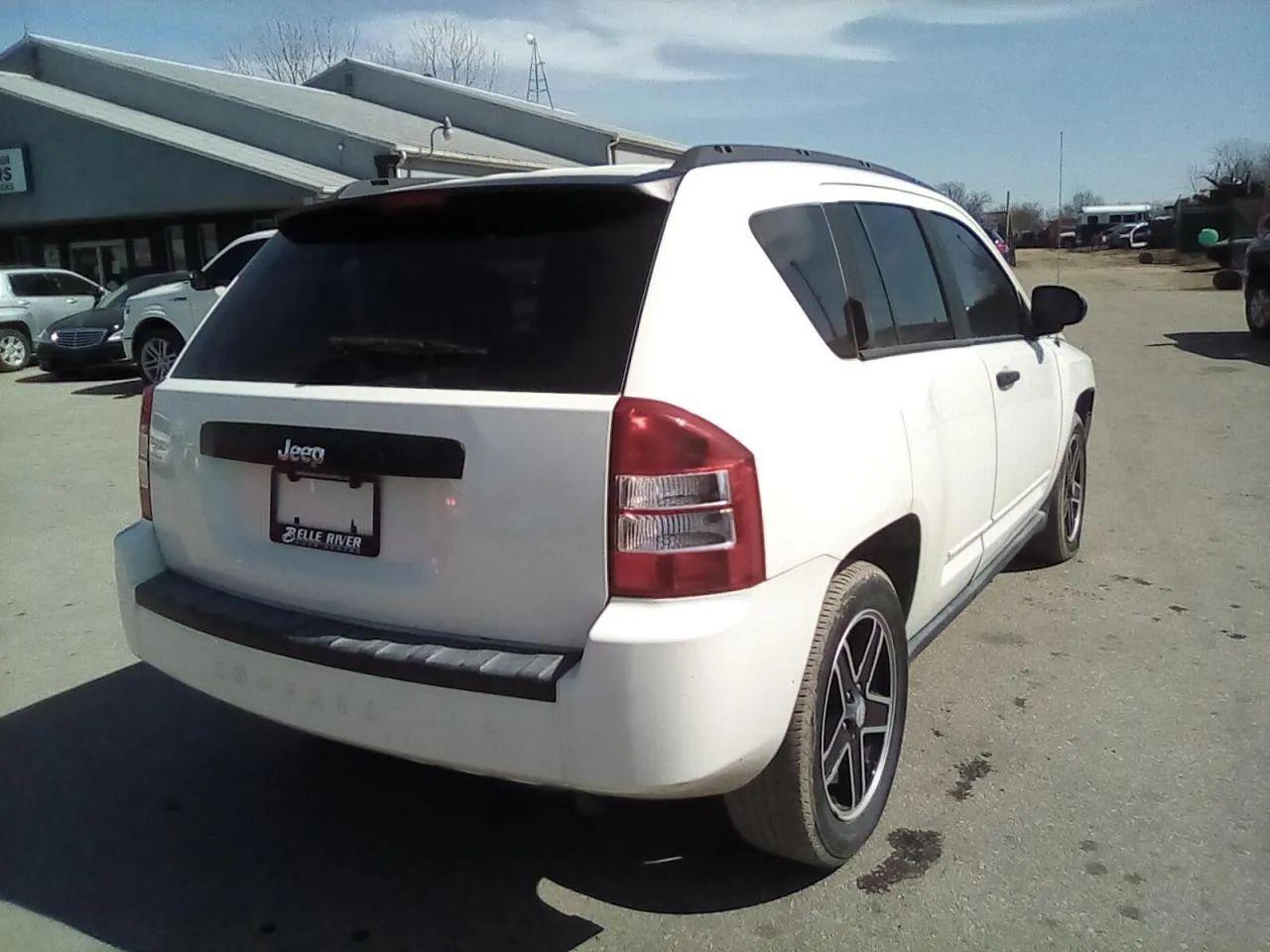 2010 Jeep Compass -4