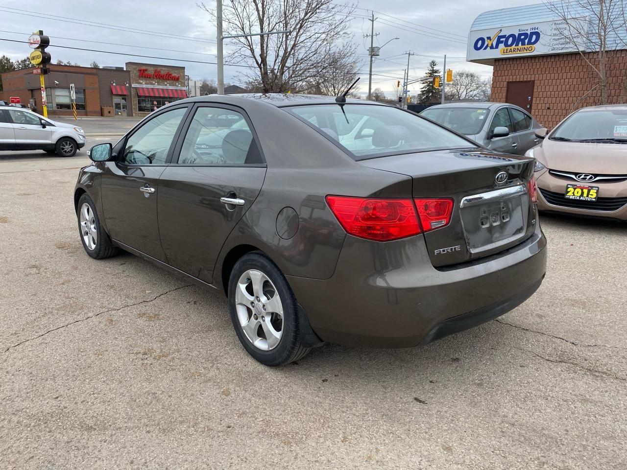 2010 Kia Forte eX-1