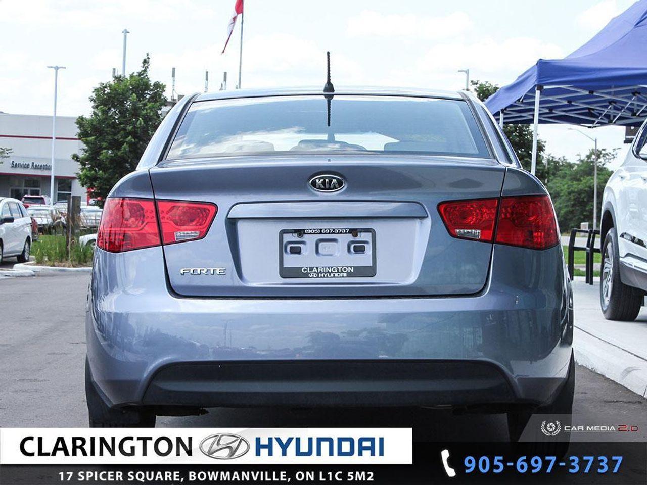 2010 Kia Forte LX-4