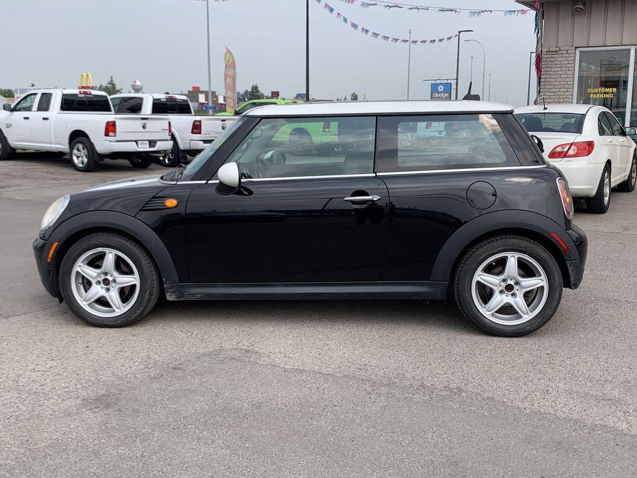 2010 MINI Cooper Base-3