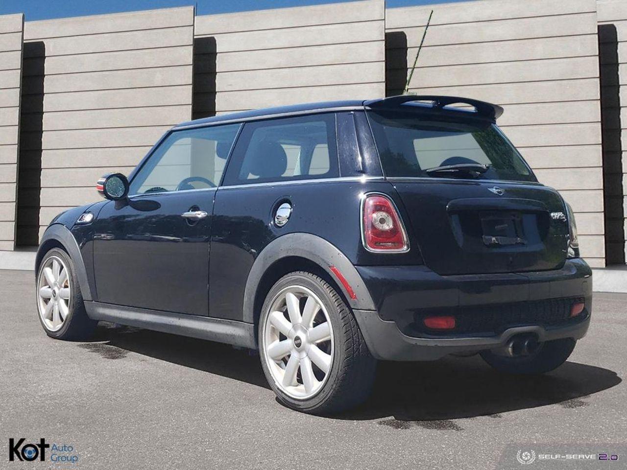 2010 MINI Cooper S-3