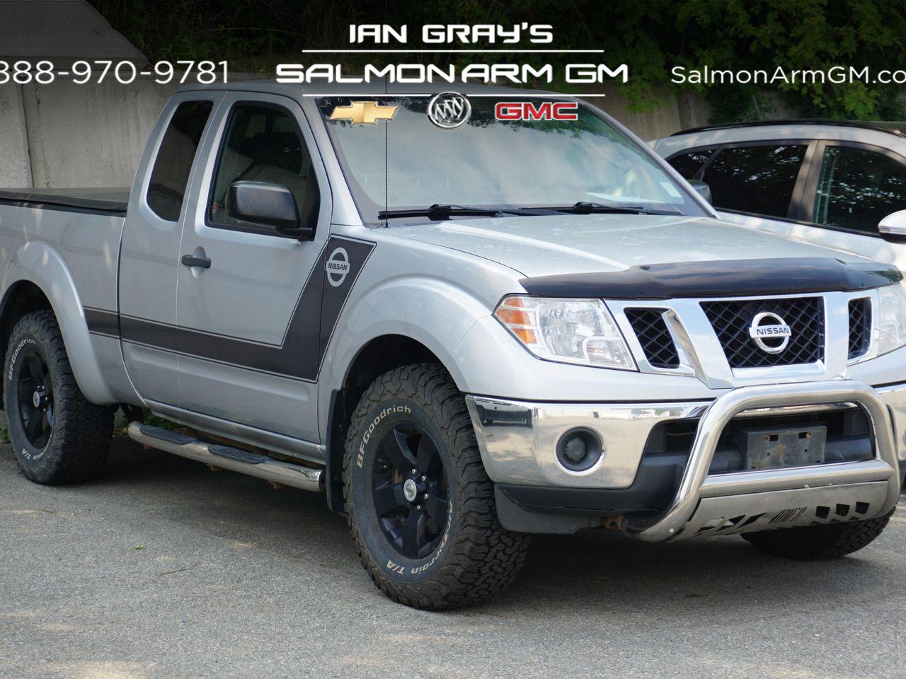 2010 Nissan Frontier LE-0
