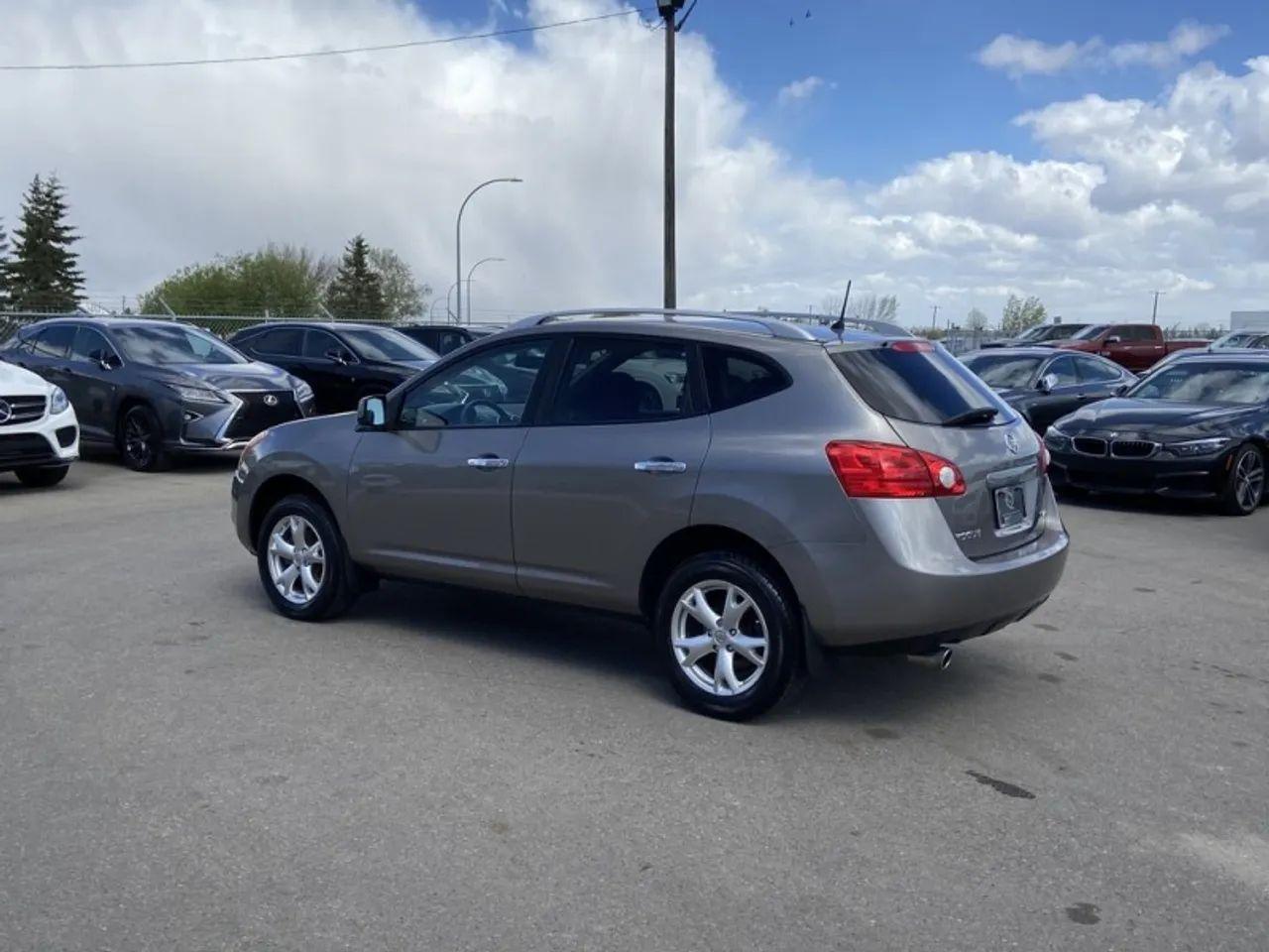 2010 Nissan Rogue S-3