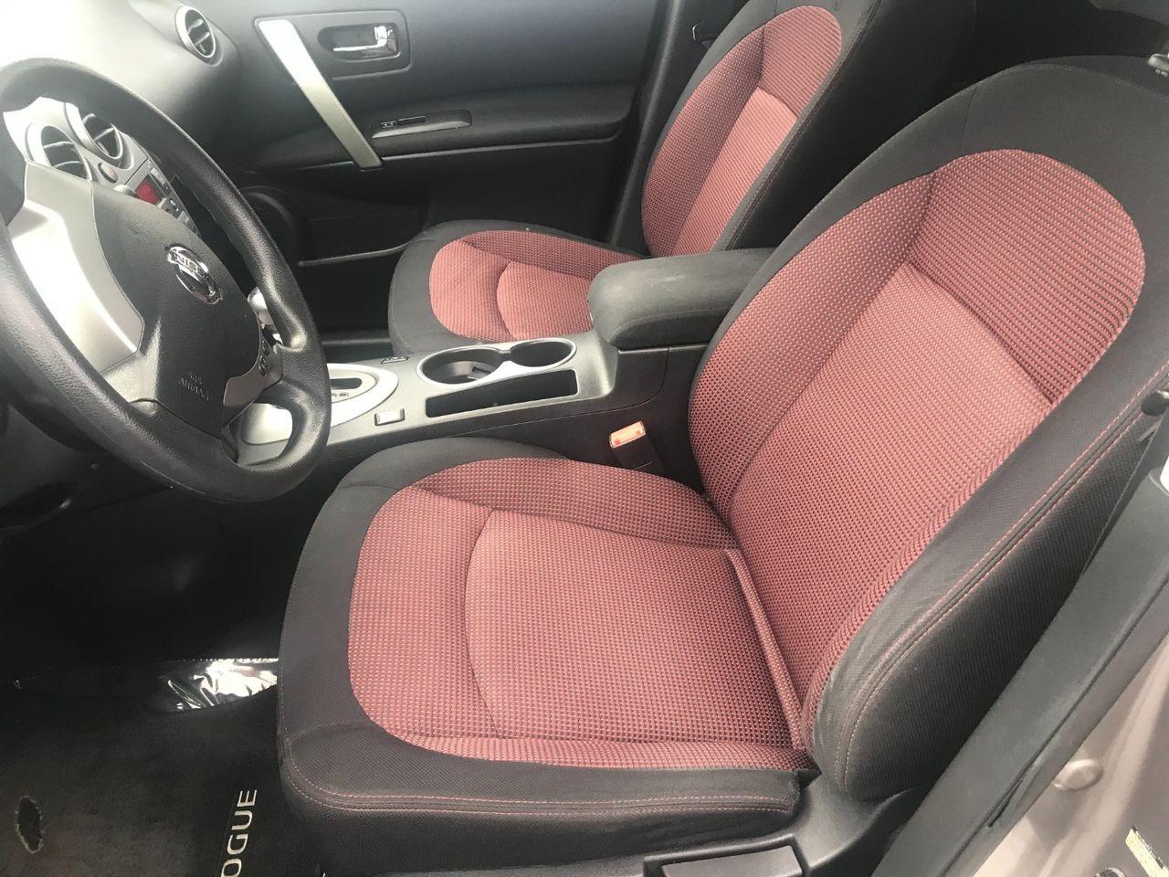 2010 Nissan Rogue S-4