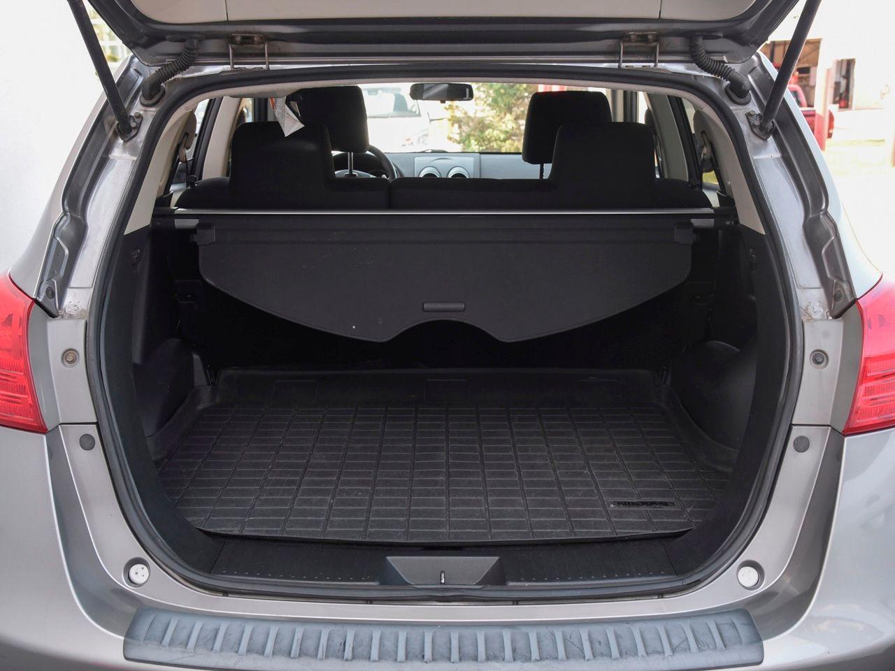 2010 Nissan Rogue S-2