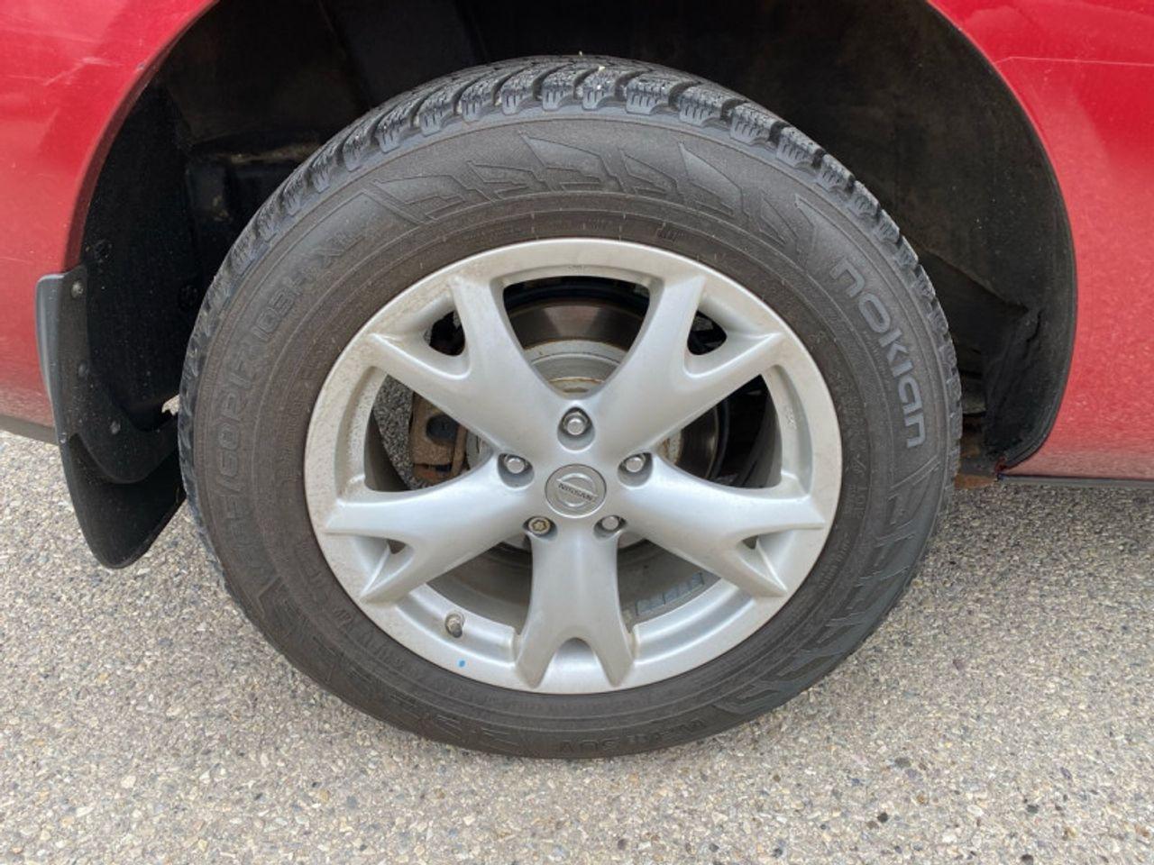 2010 Nissan Rogue S-4