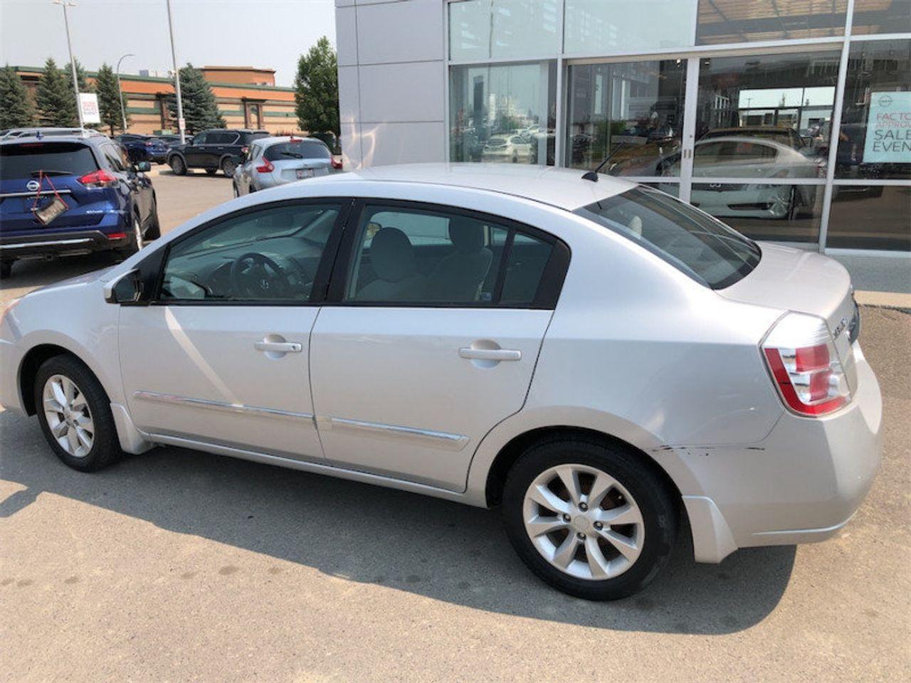 2010 Nissan Sentra 2.0-4