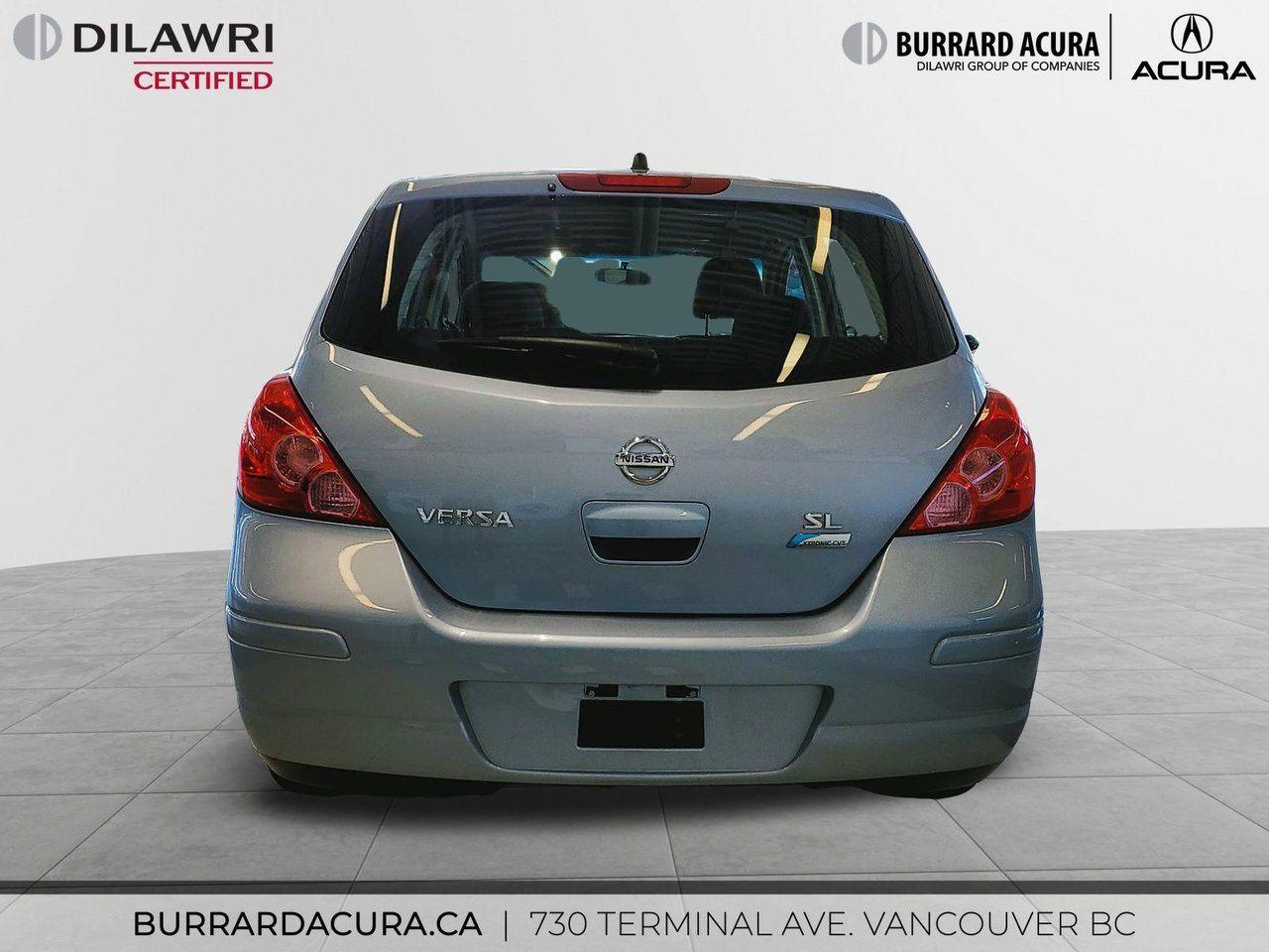 2010 Nissan Versa 1.8 S-3