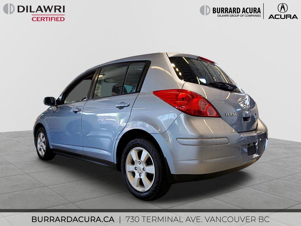 2010 Nissan Versa 1.8 S-4