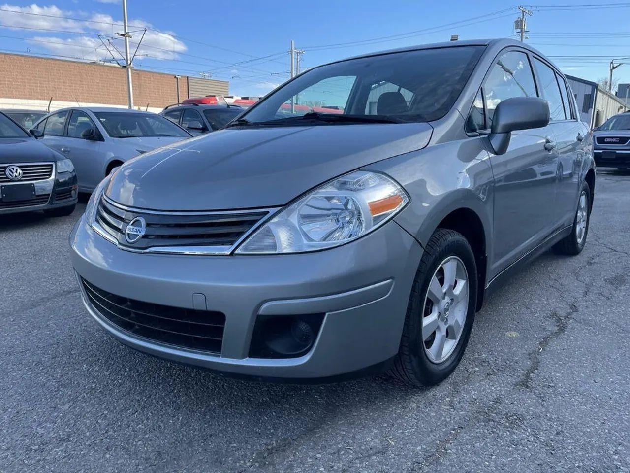 2010 Nissan Versa 1.8 S-0