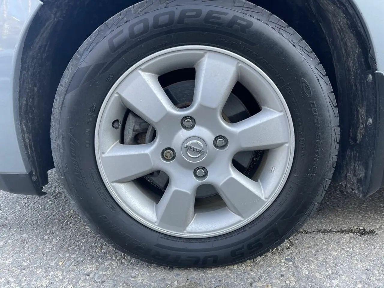 2010 Nissan Versa 1.8 S-4