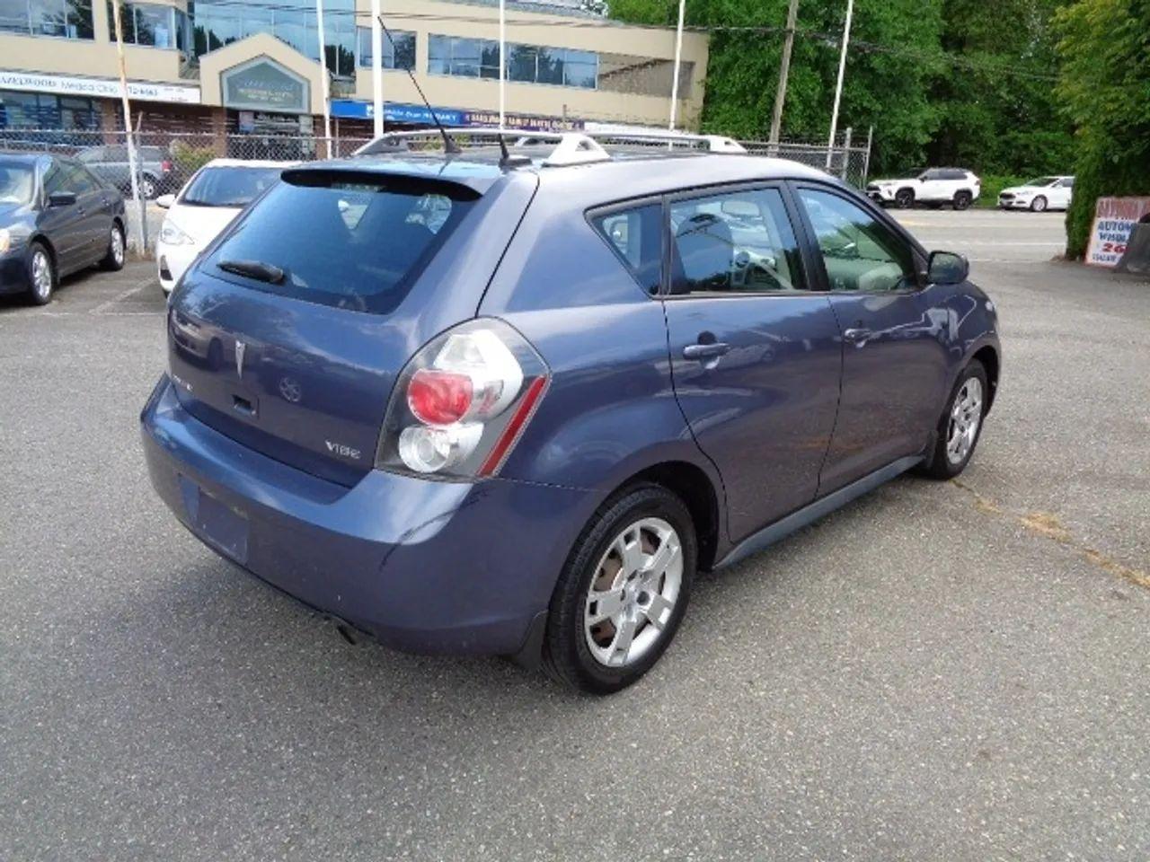 2010 Pontiac Vibe Base-4